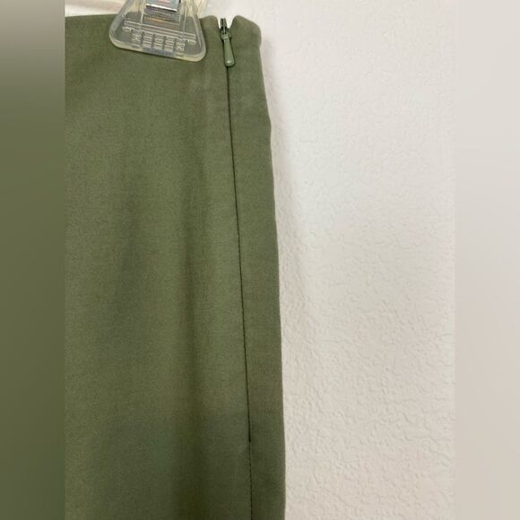Boston Proper Olive High waist Smooth front Side Zip Pants NWOT - Picture 5 of 9